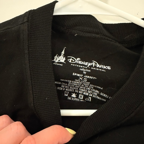 WDW Christmas spirit jersey - Picture 3 of 3